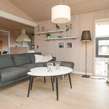 Three-bedroom In Spottrup 3 Lihme